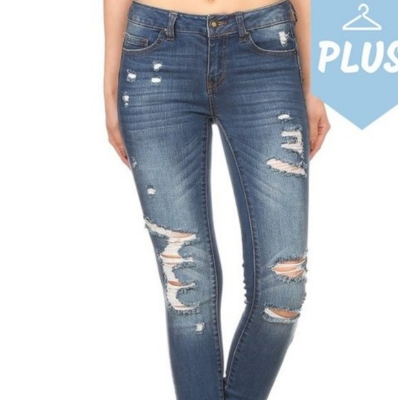 Jean's - Picture 2 of 7